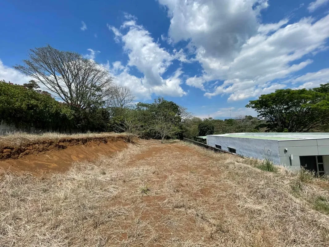 Lot for sale in Naranjo – Strategic location and great value