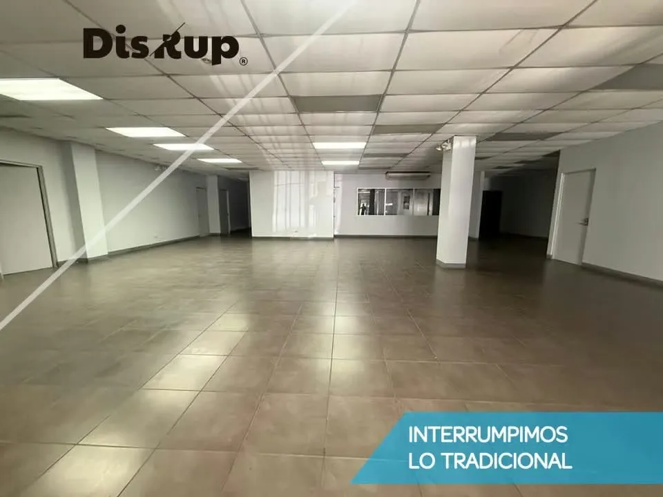 Spacious Commercial Premises for Rent / Ideal for Financial or Corporate Institutions / Tibás
