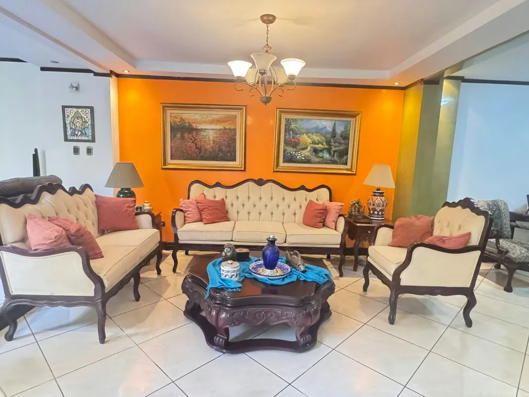 id #41230 Venta de Casa Condominio Freses Curridabat