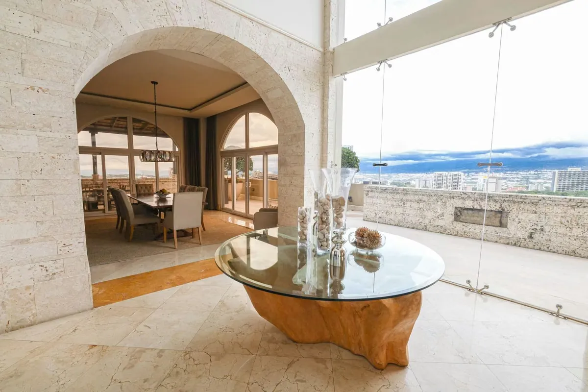 Penthouse en Venta y Alquiler | Frente al Parque La Sabana, San José