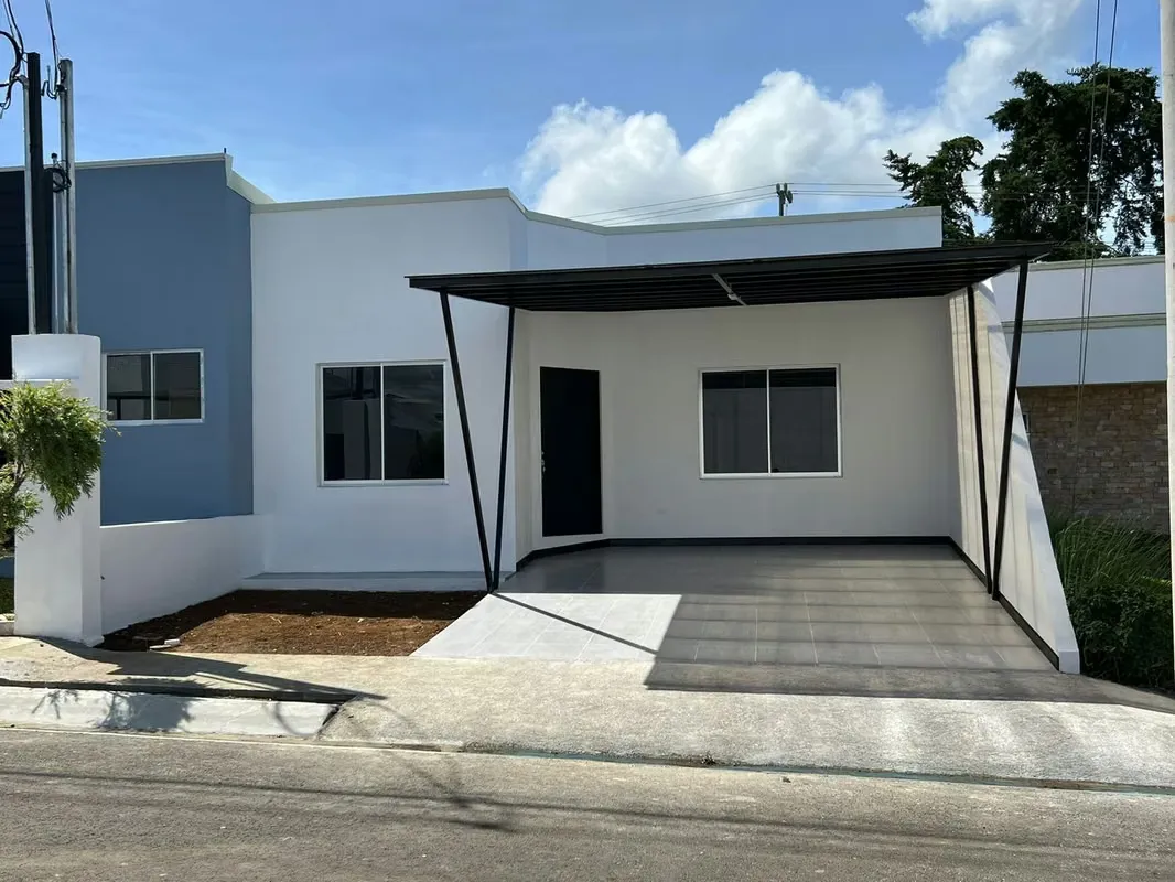 House 200 m2 Lot in Condominio , Dulce Nombre Cartago