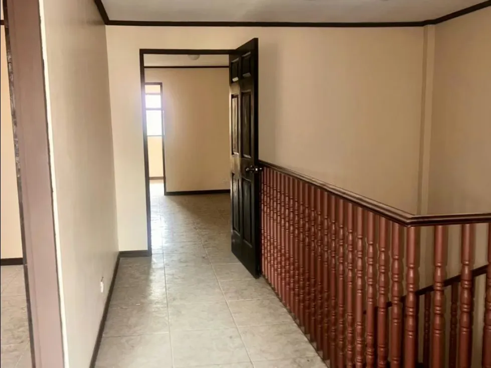 Opoprtunidad. Casa en San Pablo de Heredia
