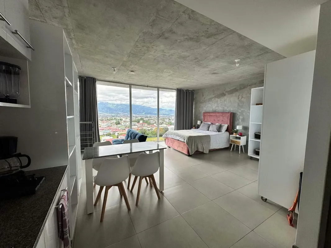 Ser Escalante, Frente a Parque Francia | Precio de oportunidad | Ideal para inversionistas.