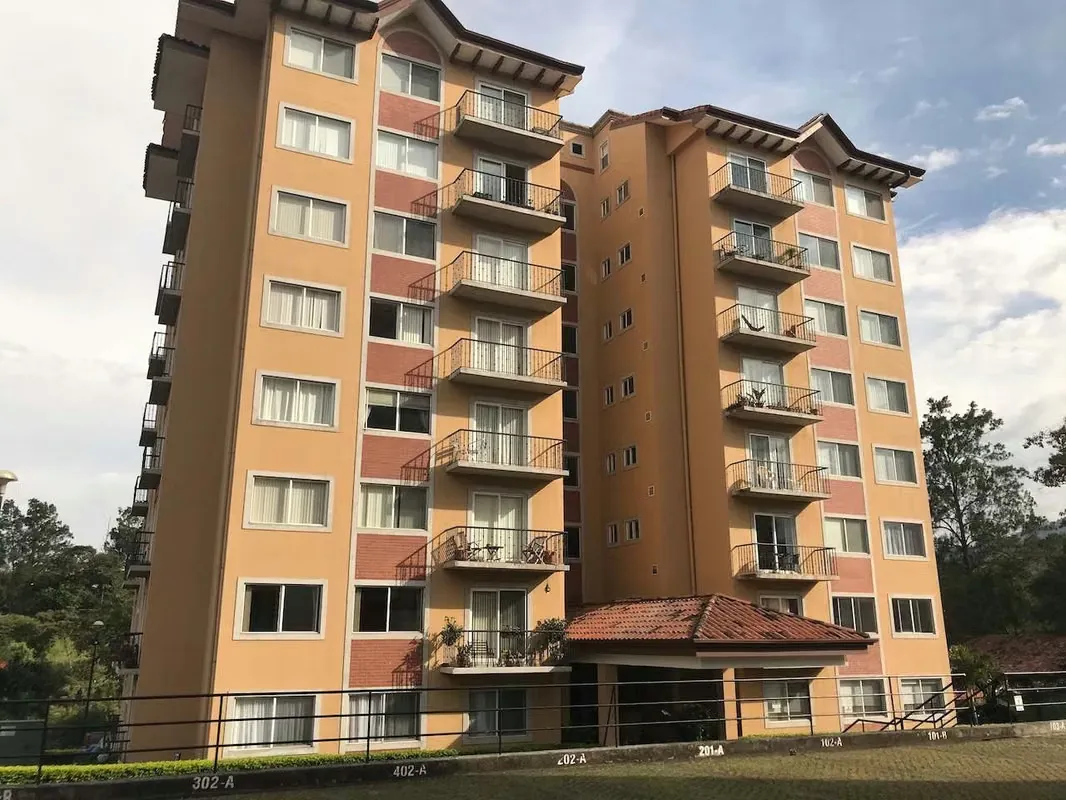 VENTA DE APARTAMENTO EN CONDOMINIO-BELLO HORIZONTE, LINEA BLANCA