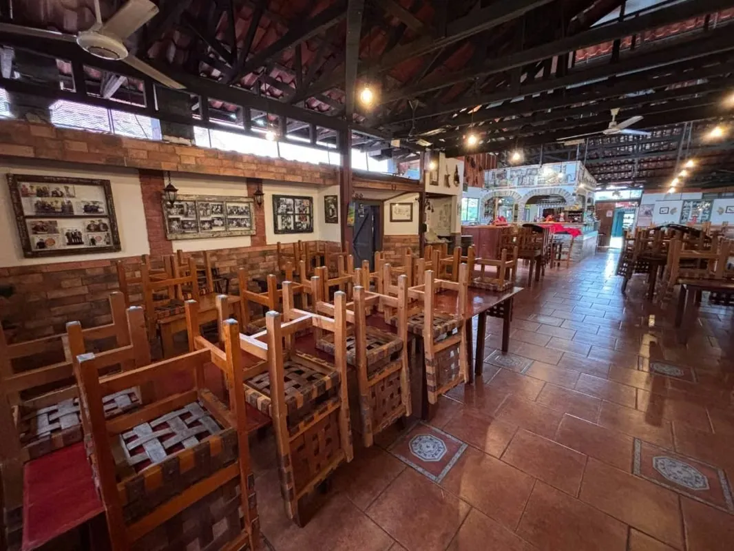 En venta Oportunidad Gastronómica y Comercial para Inversionistas