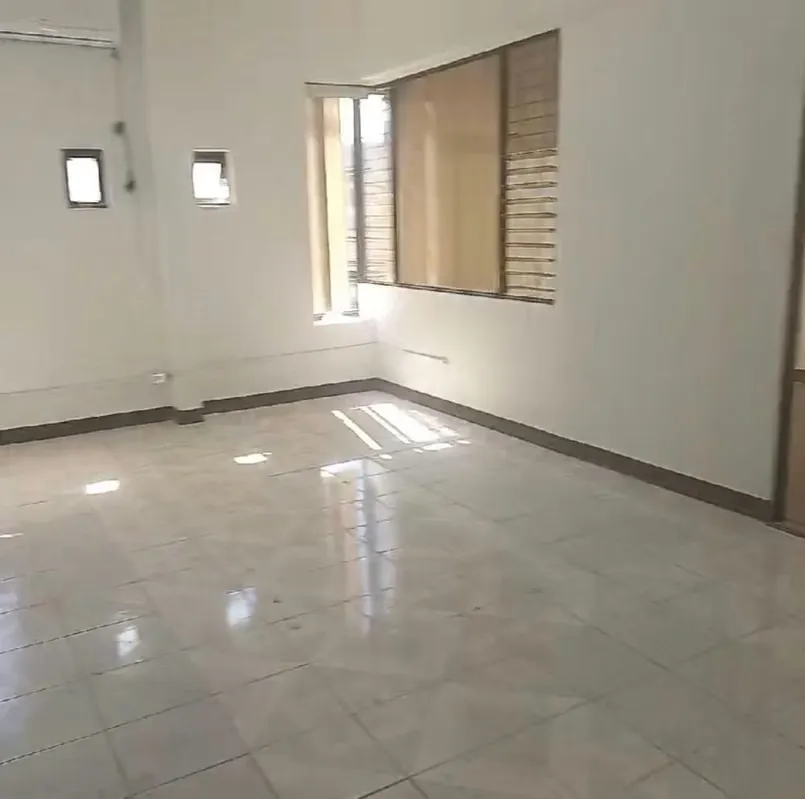 id 41482  Alquiler de Oficina en Ayarco, Curridabat
