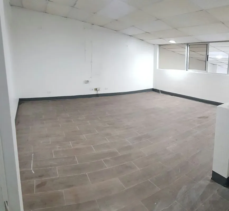 8 Locales en venta en Paseo Colon - Excelente ubicacion