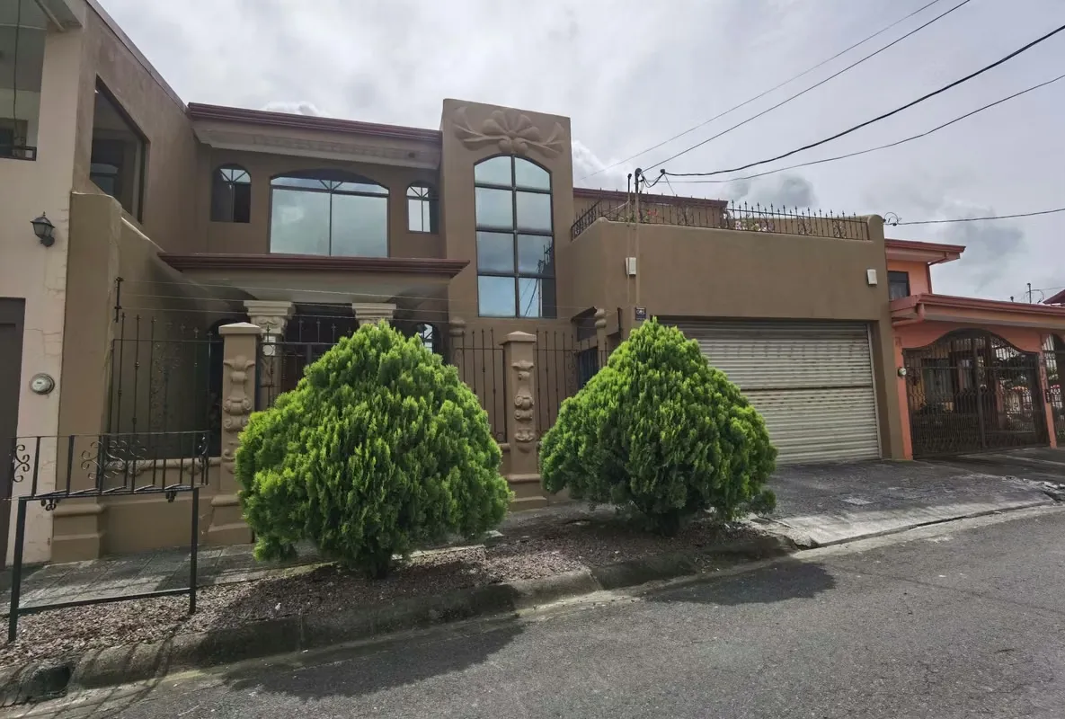 id 41430 Venta de casas de 2 plantas - Cartago - La Unión