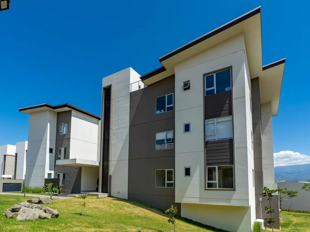 VENTA DE APARTAMENTO EN DUKANA - ESCAZÚ, GUACHIPELIN*