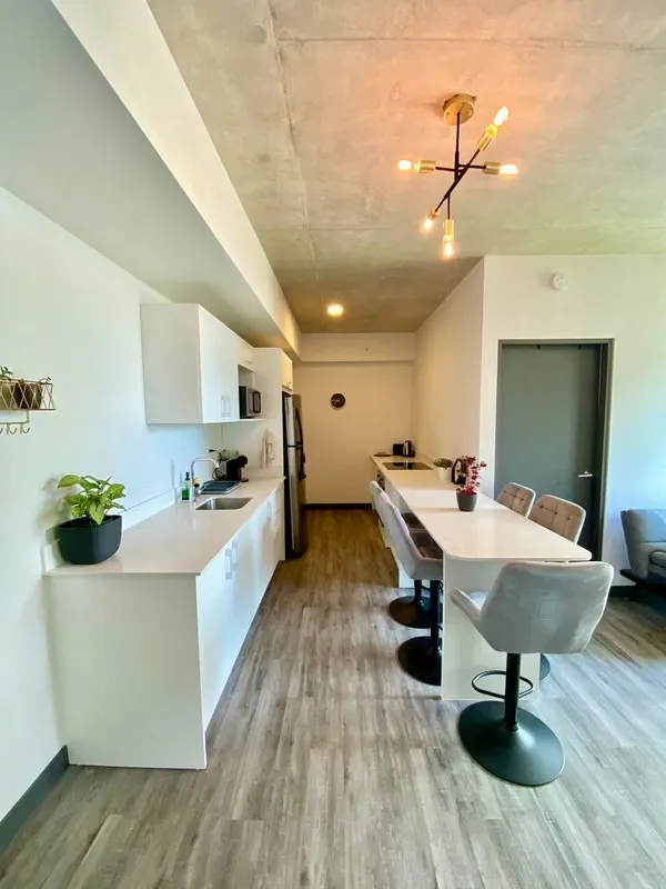  ¡Se Alquila Hermoso Apartamento Amueblado en Sabana! 