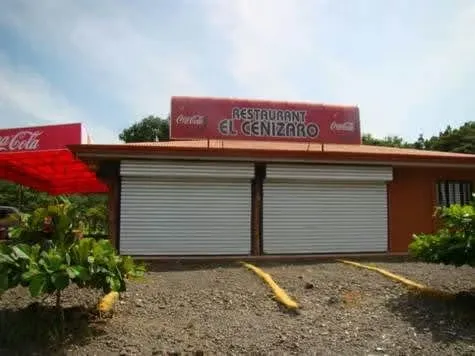 Restaurante o cualquier espacio comercial en venta contiguo 27