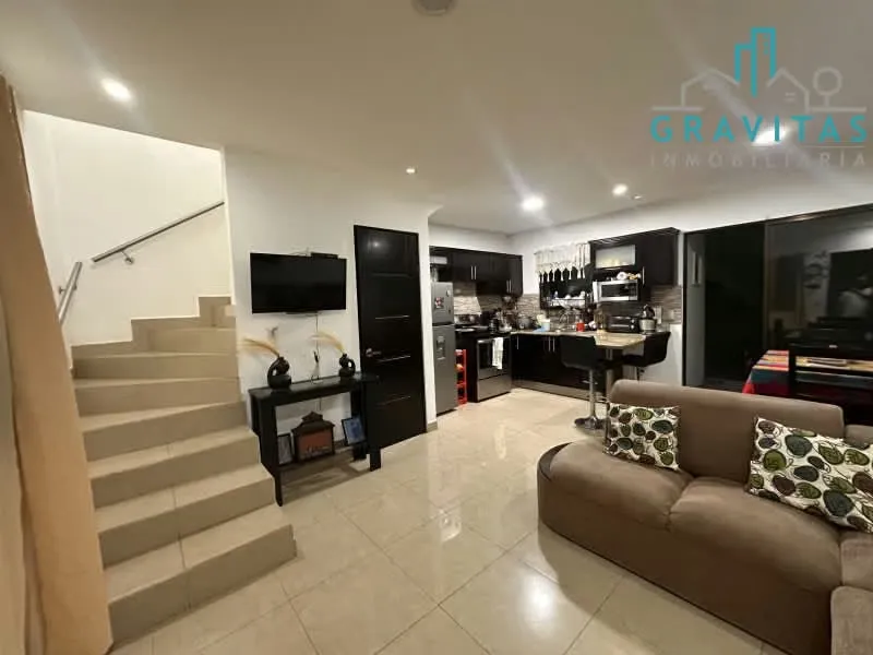 Alquiler de apartamento en Curridabat | 2 hab-2 parqueos | F 558
