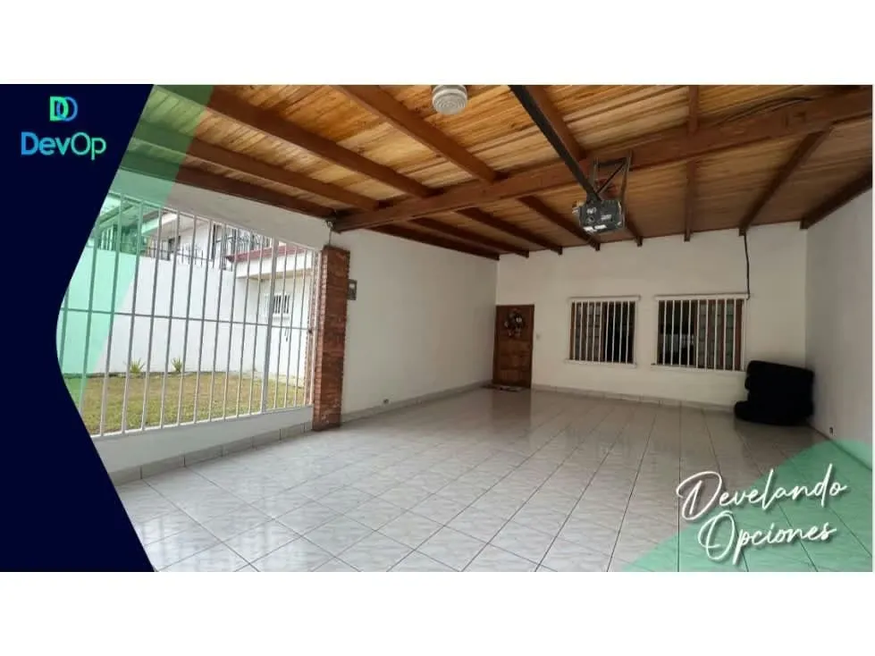 VENTA DE AMPLIA CASA DE UNA PLANTA EN SABANILLA, MONTES DE OCA.