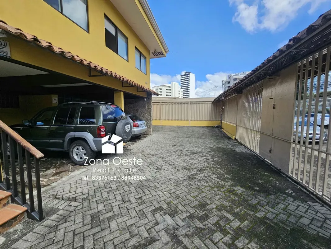 Alquiler oficinas, uso suelo mixto, inmejorable ubicación por canal 7