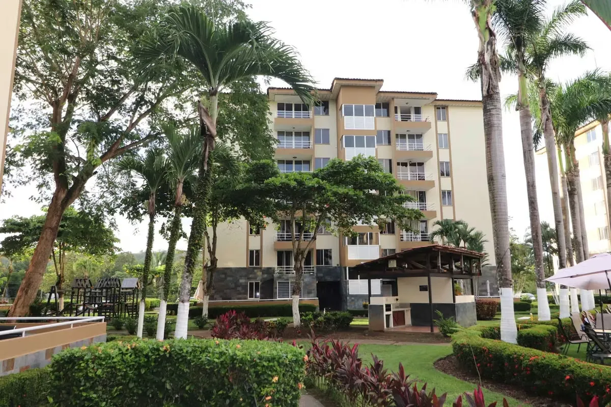 ENCANTADOR CONDOMINIO DE 2 HABITACIONES EN COSTA LINDA – JACO-RM