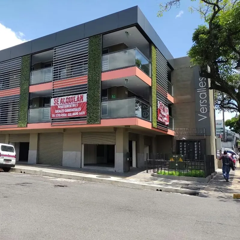 1 HABITACIÓN ,COCINA,SALA-COMEDOR,1 BAÑO Y CUARTO DE PILAS