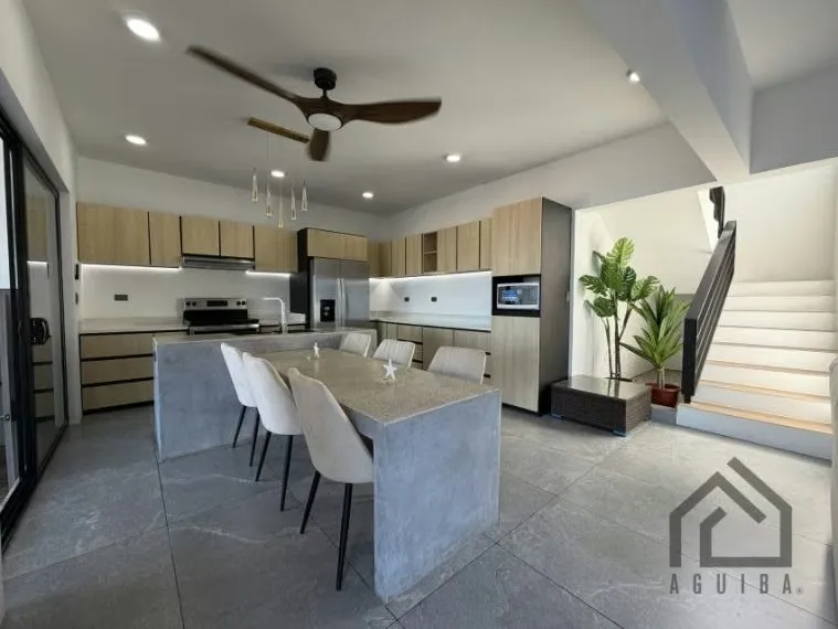Brand new house with incredible ocean views / Punta Leona / Fully equipped