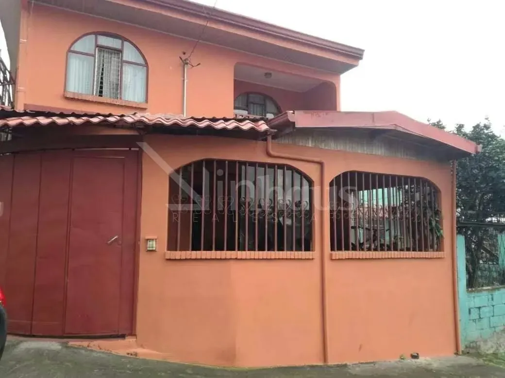 id 41054 Venta de casa en Montes de Oca