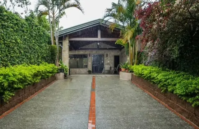 Casa amueblada en Venta en Tres Ríos, San Ramón 25414