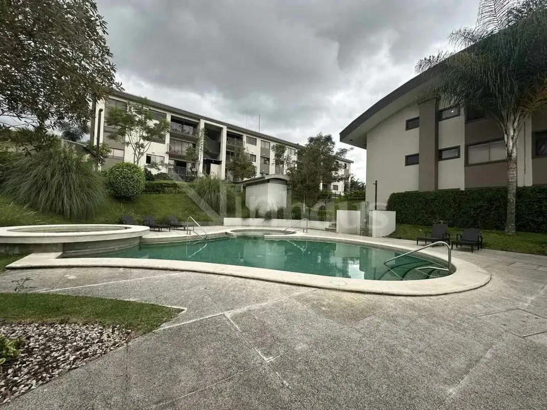 id 41678 Venta de apartamento para Inversión en Condominio del Este.