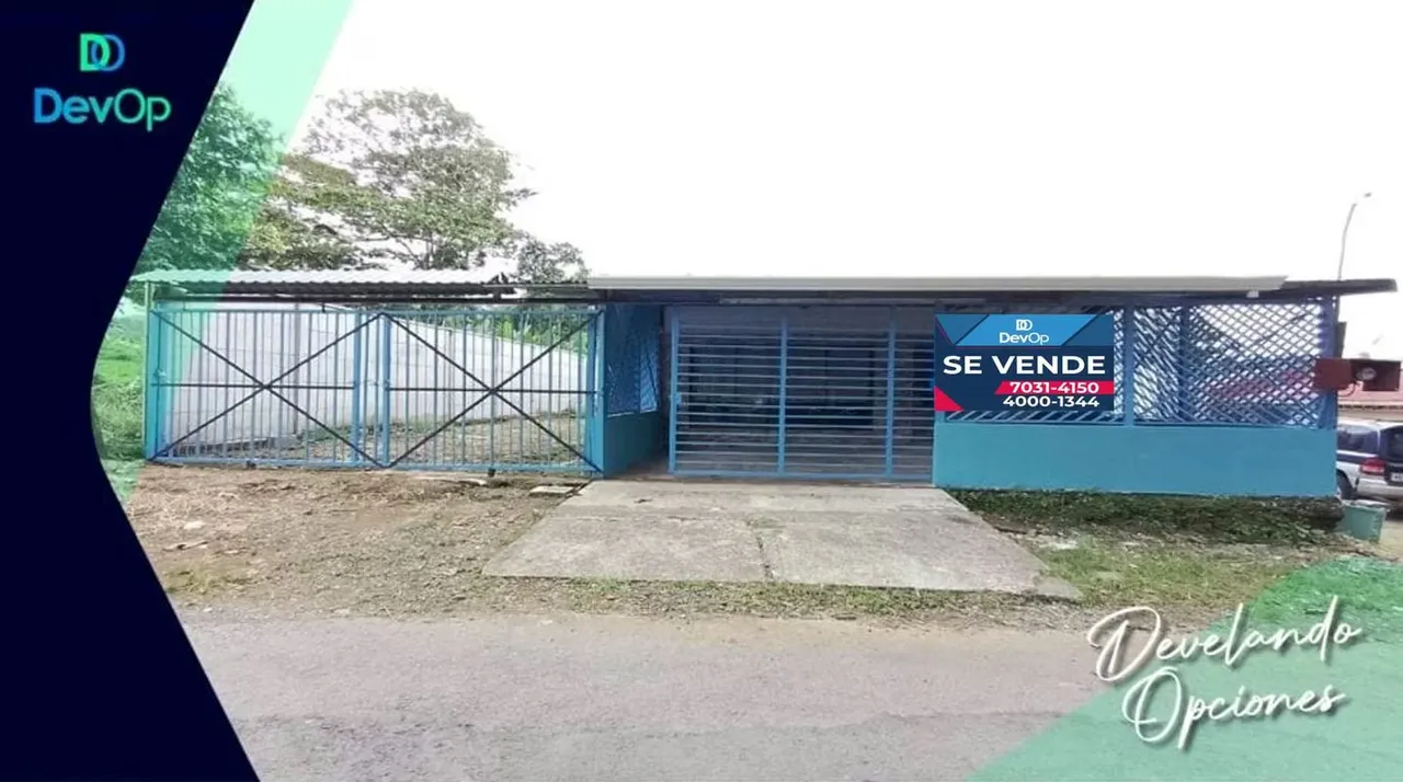 Large house for sale. Siquirres, Limón.