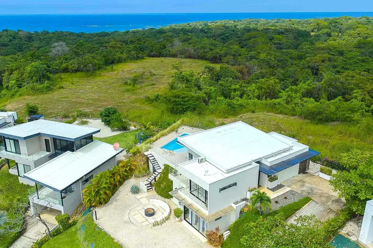Casa Flor Blanca – A Stunning Ocean-View Home in Lomas del Sol, Marbella Beach