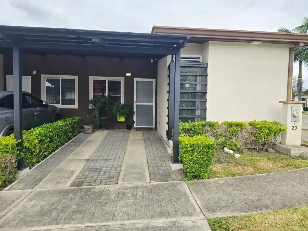 VENTA DE CASA EN CONDOMINIO TERRAZAS DEL NORTE, SAN RAFAEL, ALAJUELA