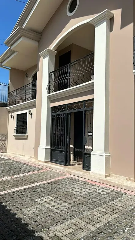 Apartamento en alquiler en planta baja
