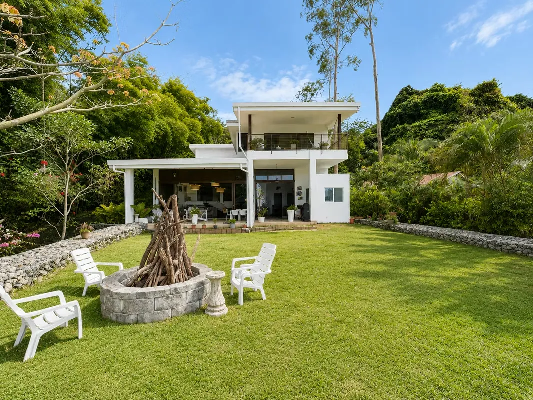 Casa de Lujo en Venta en San Antonio de Escazú – Vistas, Espacio y Exclusividad