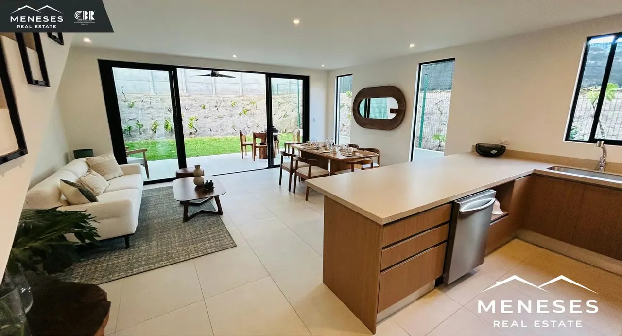 Casa NUEVA en Condominio Francosta Heredia | 3 Hab | Patio Privado | Lista para Entrega