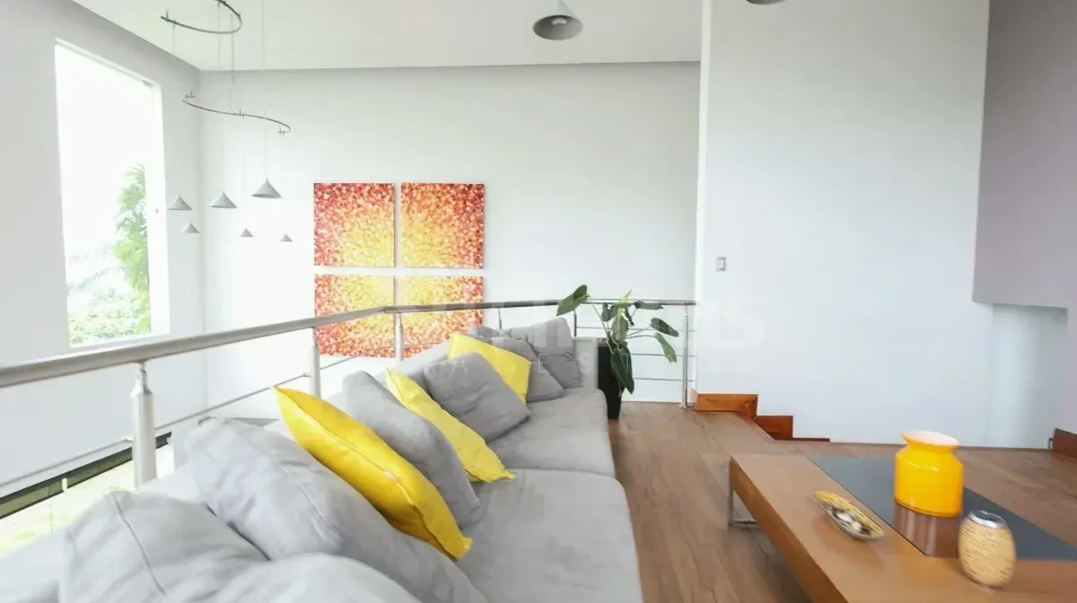 id 40079 Venta de casa en Colinas de Montealegre