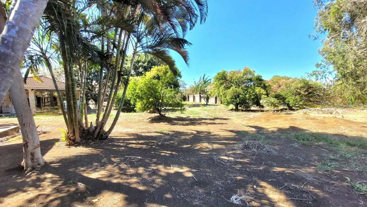 Spacious, flat property on a high-traffic street in Llorente de Flores, Heredia