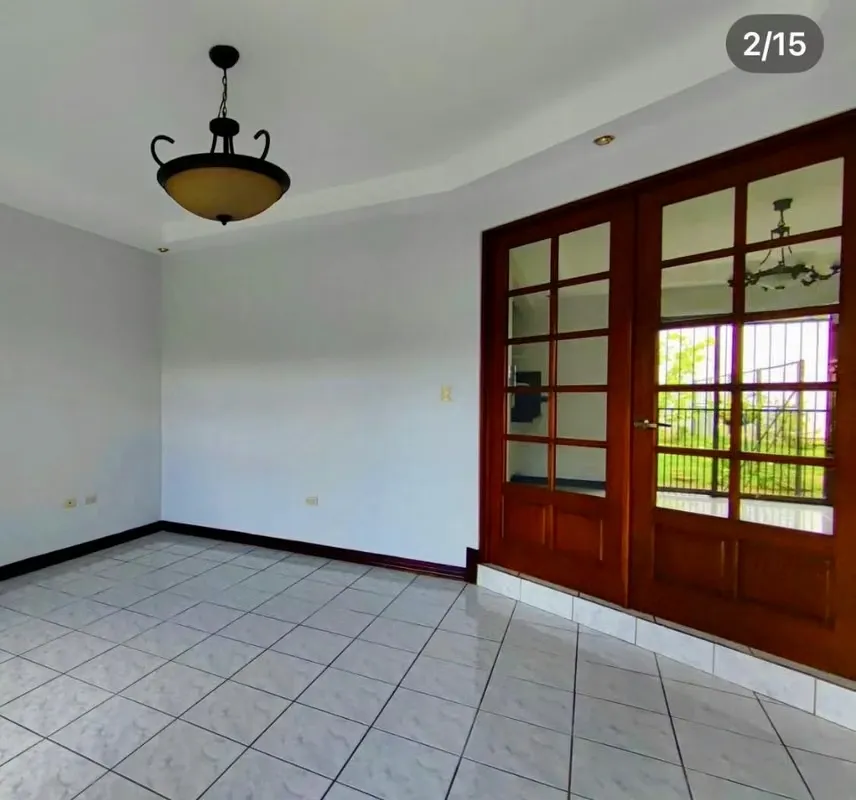 Se vende casa en Residencial en Trea Ríos, por Walmart