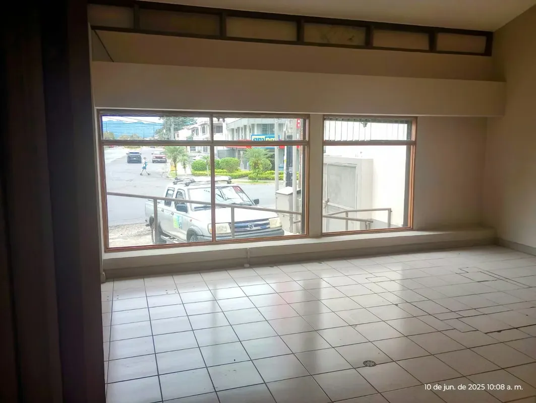 Commercial Space for Sale in Santa Marta, Montes de Oca – Excellent Location
