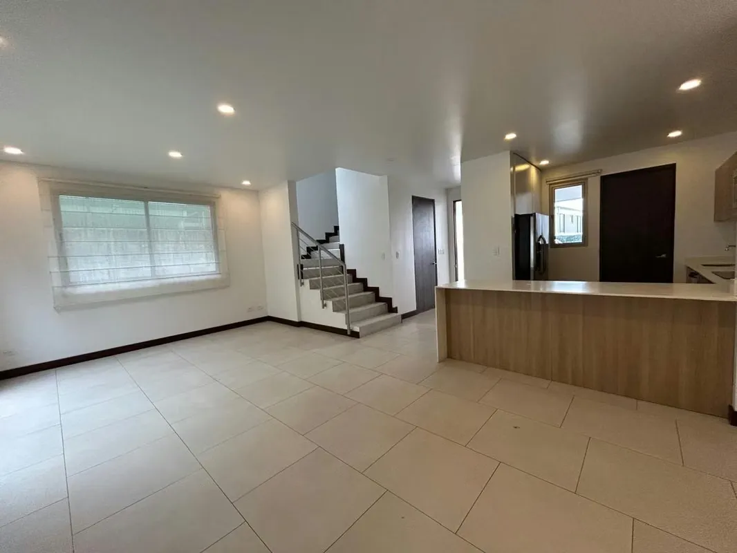 VENTA DE CASA EN CONDOMINIO TERRALTA PARA INVERSIÓN