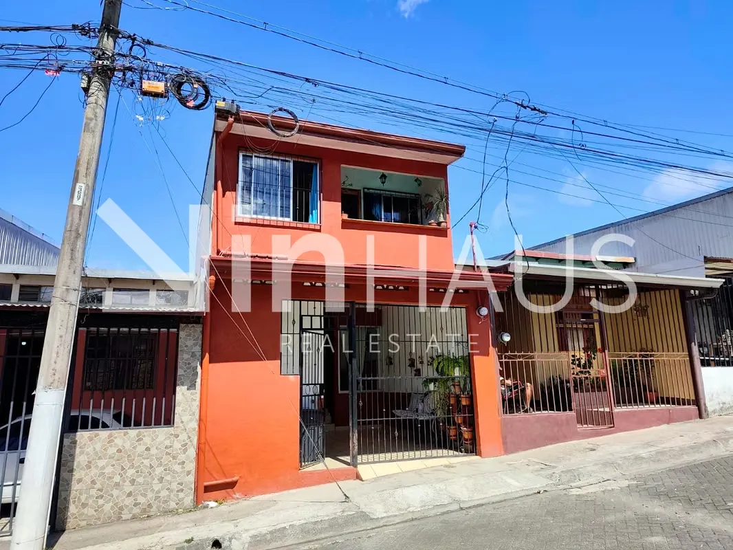 ¡Precio Rebajado! casa con local en San Miguel, Desamparados AP
