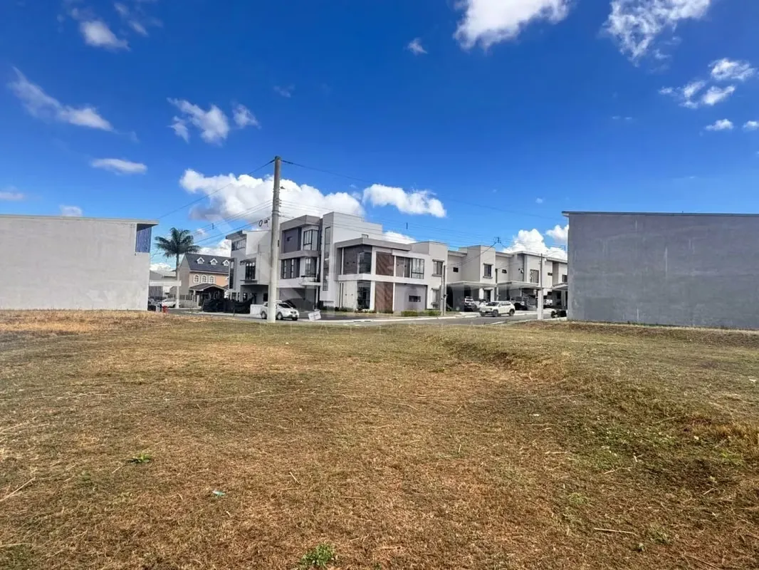 id # 41945 Oportunidad única para construir la casa de tus sueños