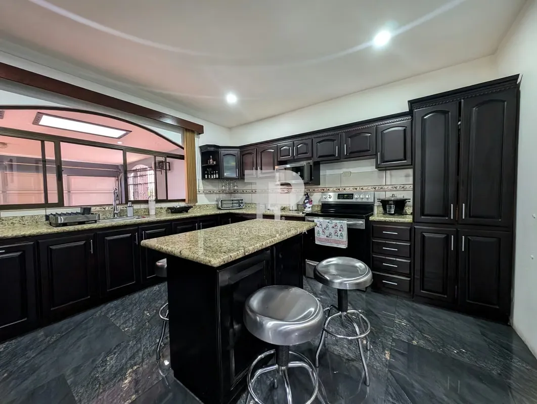 SE VENDE CASA SAN PABLO HEREDIA ESPACIOSA CON BELLOS ACABADOS SCG7