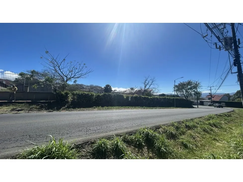 VENTA DE TERRENO MIXTO COMERCIAL, RESIDENCIAL, BARVA 4153 (GC)