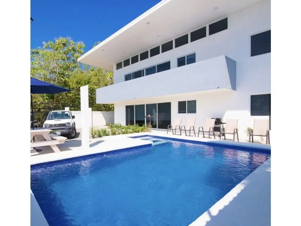 Venta  casa y departamento  Duplex playa hermosa, Jaco