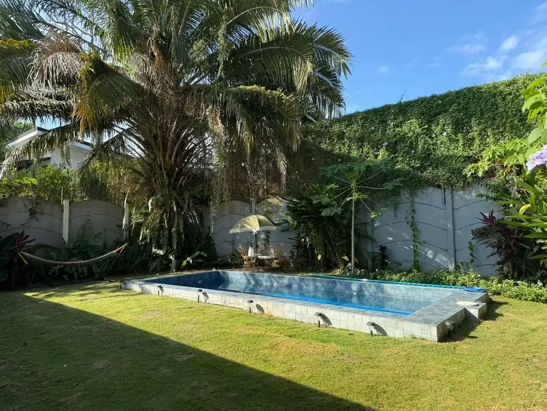 Prime Investment in Jacó Beach – Versatile 4-Bedroom Property