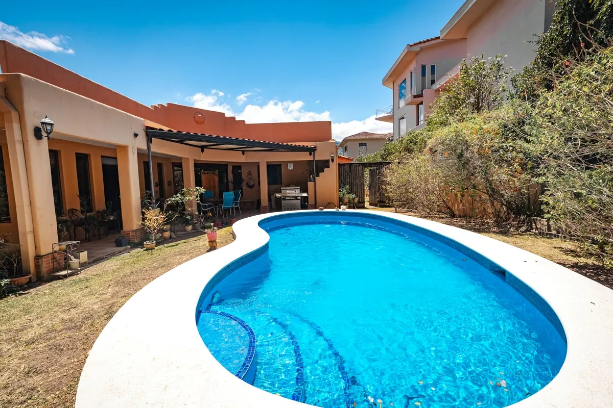 Venta de casa de 1 nivel en el Alto de las Palomas, Escazú