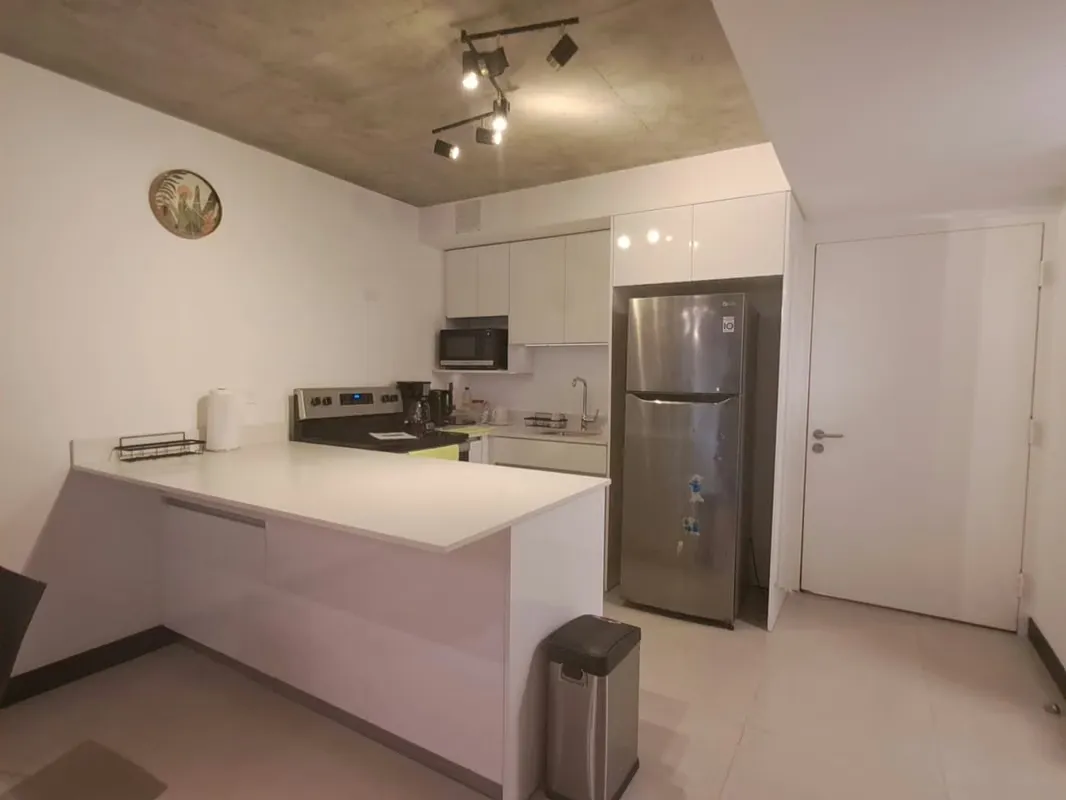 Apartamento amoblado de 3 habitaciones en Khaya, Curridabat