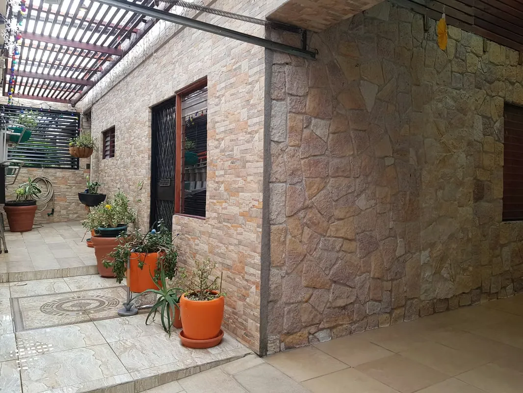 Amplia Casa de una planta en Barrio Córdoba, San José