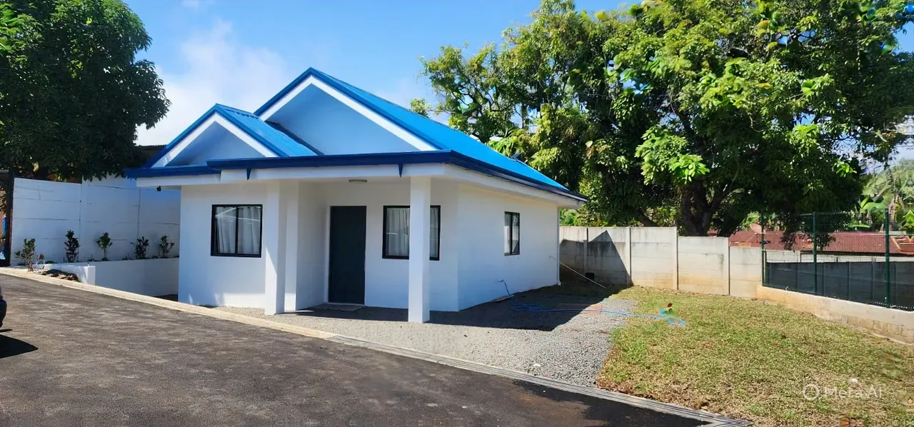 Casa nueva cerca de Naranjo, amueblada de 2 habitaciones, en propiedad privada con portón eléctrico