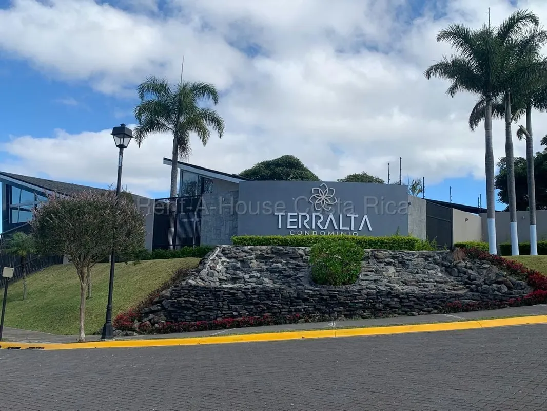 Venta de Casa en Condominio Terralta La Unión