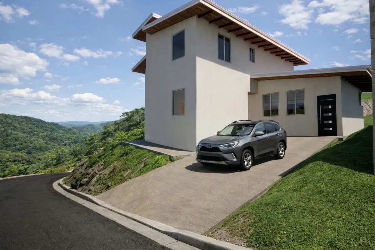 Casa Nueva en Venta con Piscina