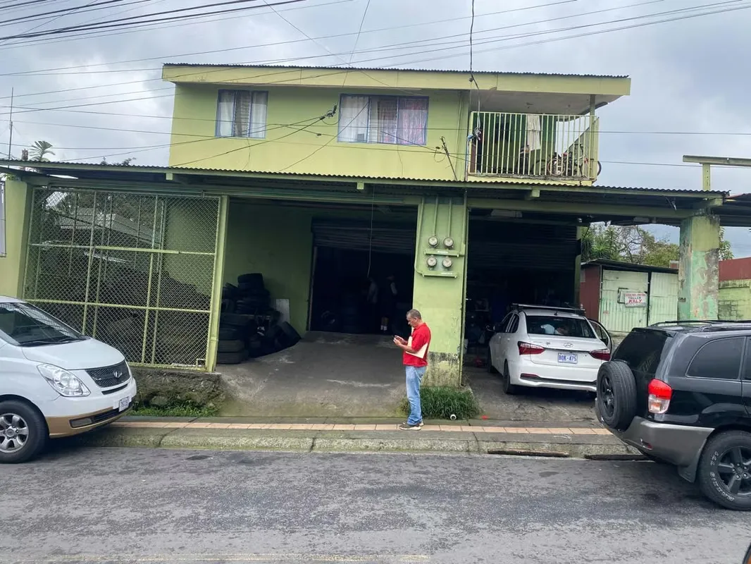 Propiedad de Uso Mixto para Lavacar o Lubricentro MML