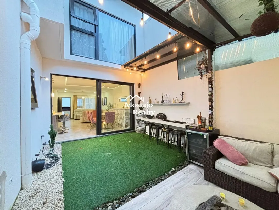 Venta de Casa, full extras, San Antonio, Escazú