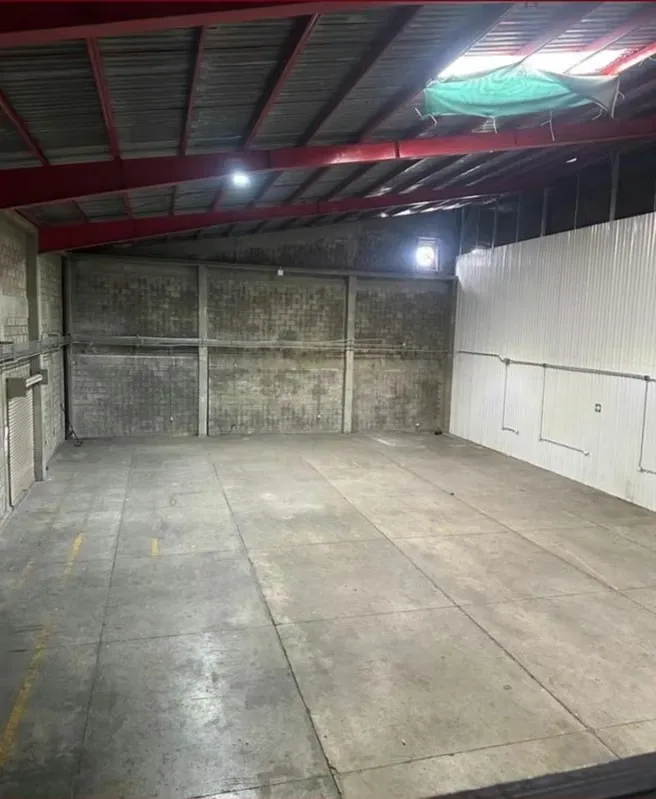 Independent warehouse in Barreal de Heredia Industrial and commercial use
